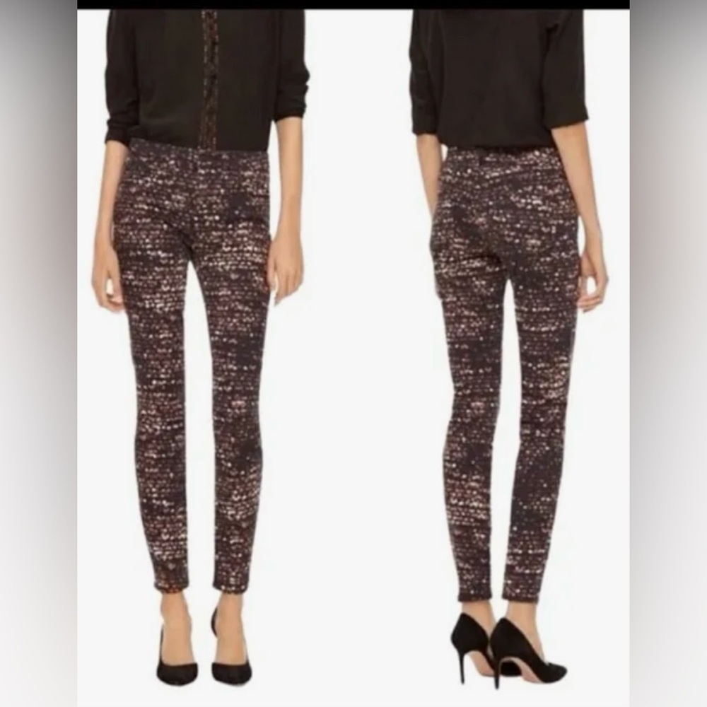 Tory Burch Black Flash Allover Print Skinny/Ankle Jeans. Size 25.